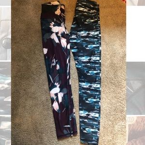 XS Fabletics Full-Length Leggings